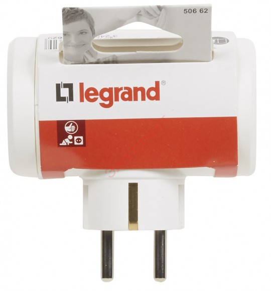 Legrand 50663 Многорозеточный блок 3x2К+3 16А горизонтальное подключение прозрачный